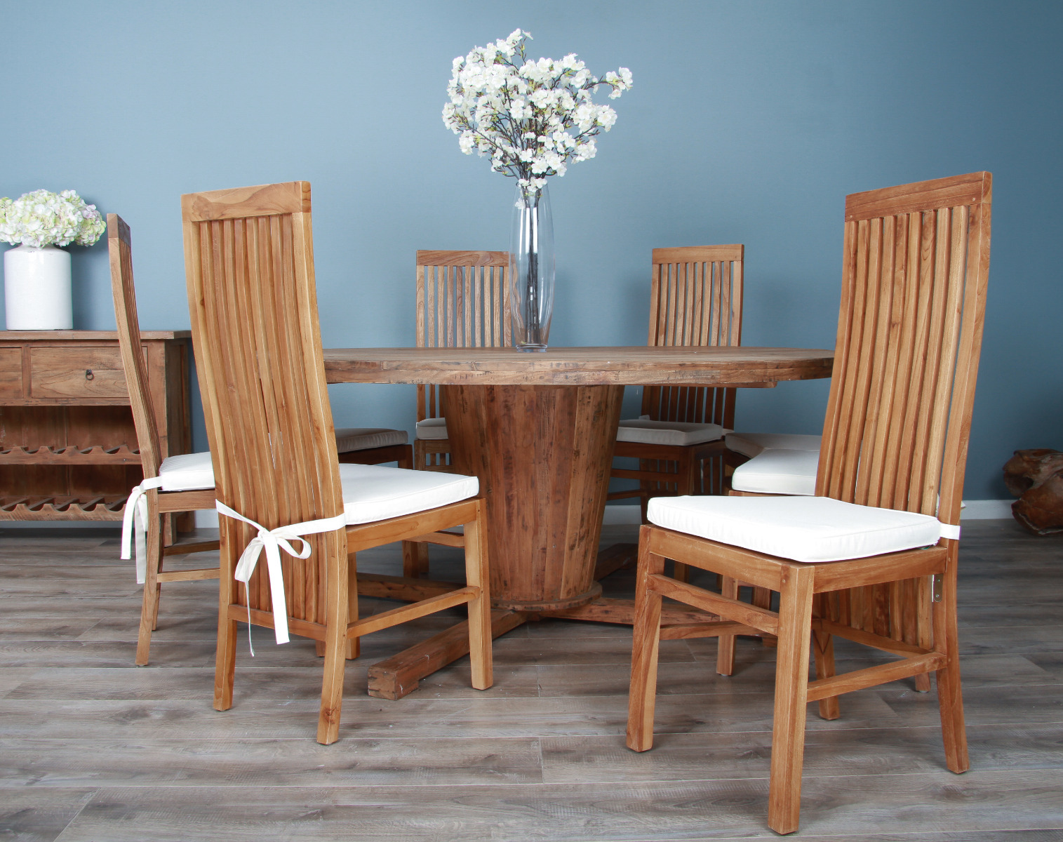 Character table and store chairs