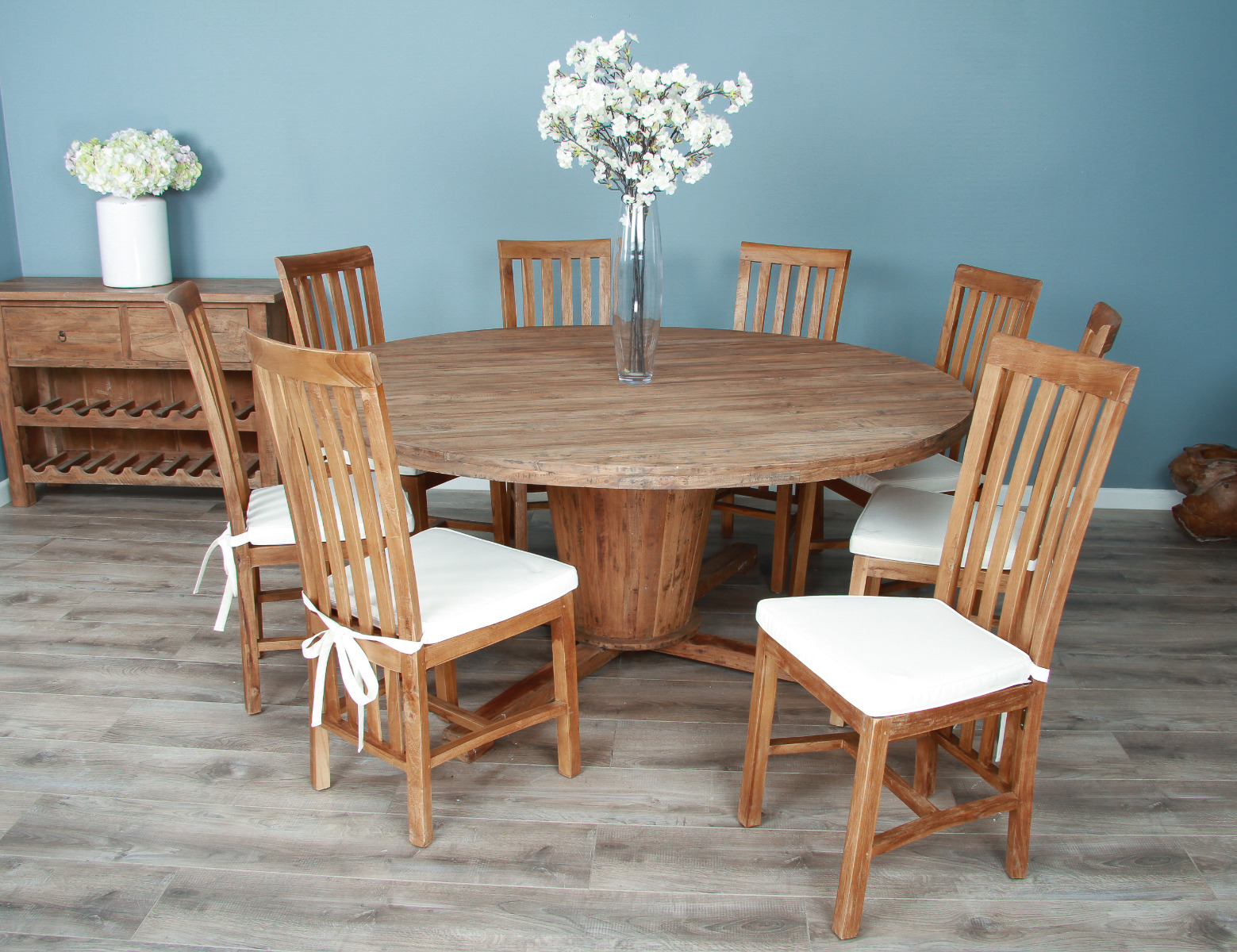 Rustic round dining deals table for 8