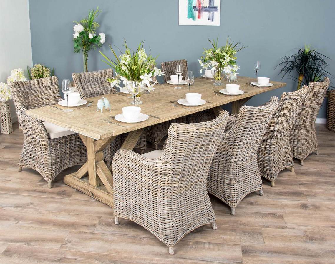 Farmhouse table for 8 sale