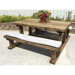 Picnic bench seat pads top