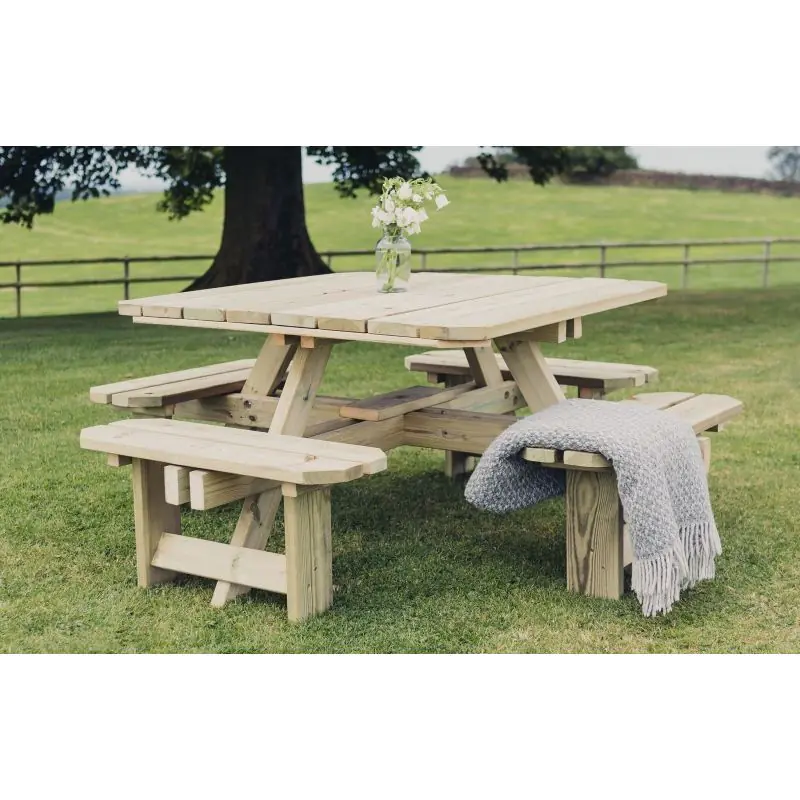 Hustyns Square Picnic Bench