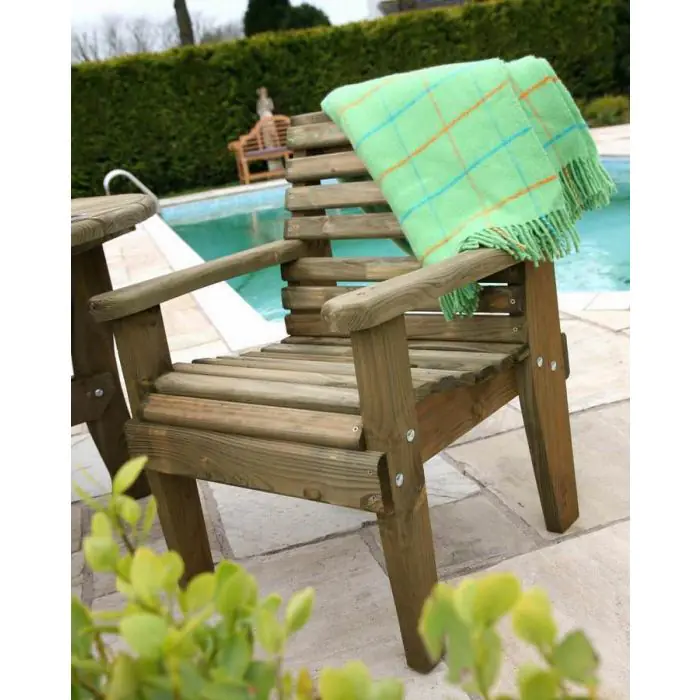 Douglas Fir Woodland Circular Table with 2 Woodland Armchairs - 3