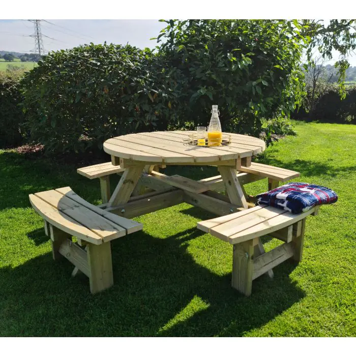 Hustyns Circular Picnic Bench - 10