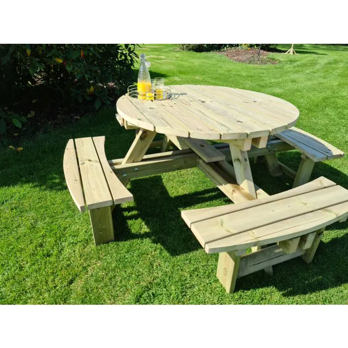 Hustyns Circular Picnic Bench - 2
