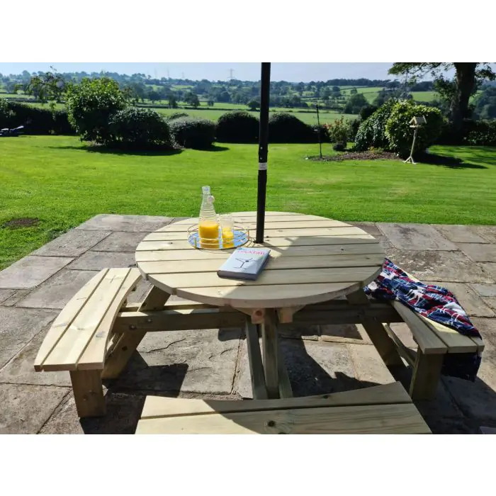 Hustyns Circular Picnic Bench - 4