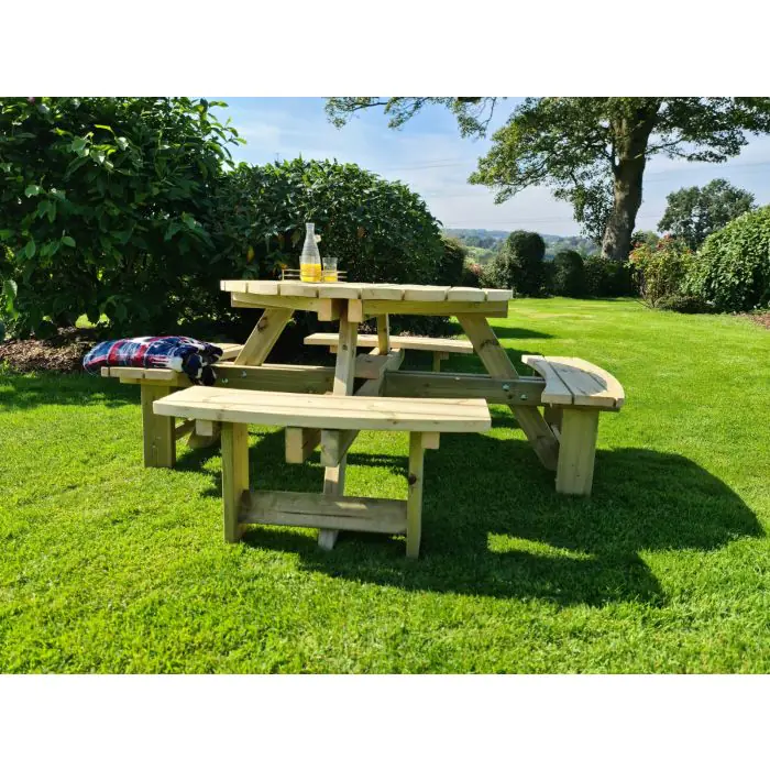 Hustyns Circular Picnic Bench - 7