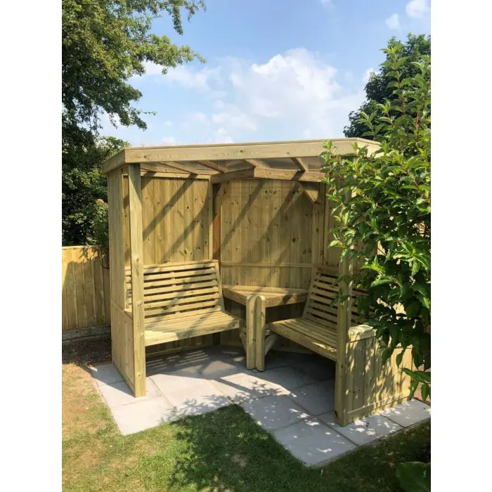 Hustyns Four Seasons Garden Room  - 0