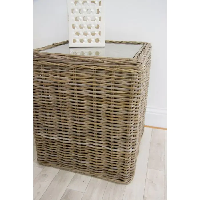 60cm Natural Wicker Glass Topped Coffee Table - 5