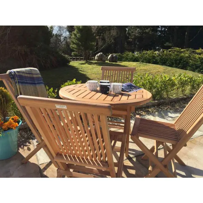 80cm Teak Circular Folding Table with 4 Classic Folding Chairs - 1