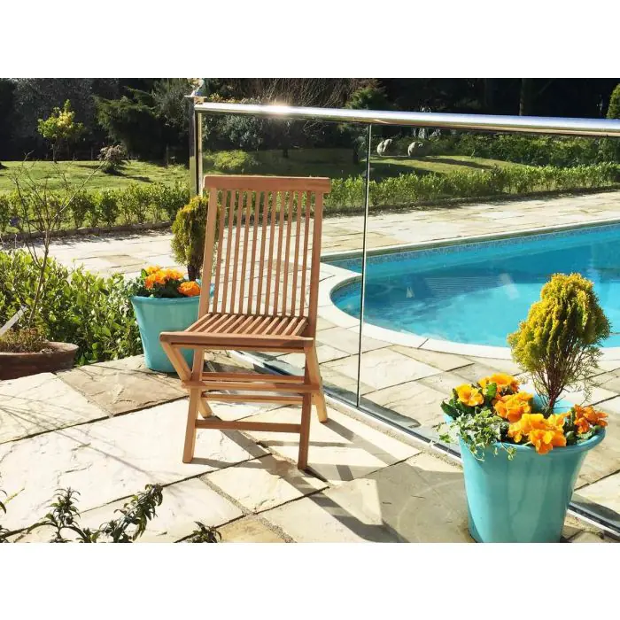 60cm Teak Circular Folding Table with 4 Classic Folding Chairs - 10