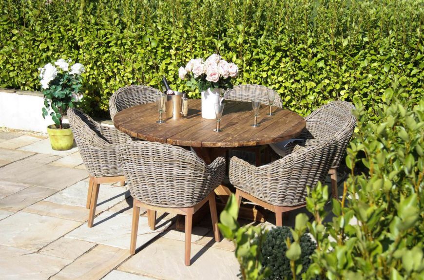 1.5m Dartmouth Reclaimed Teak Circular Garden Table with 6 Scandi