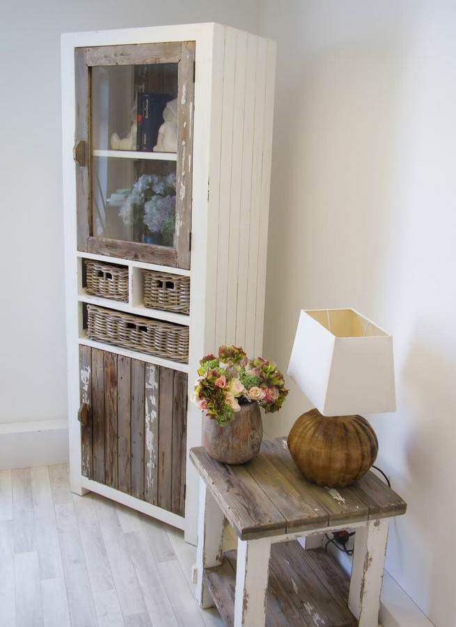 Coastal store corner cabinet