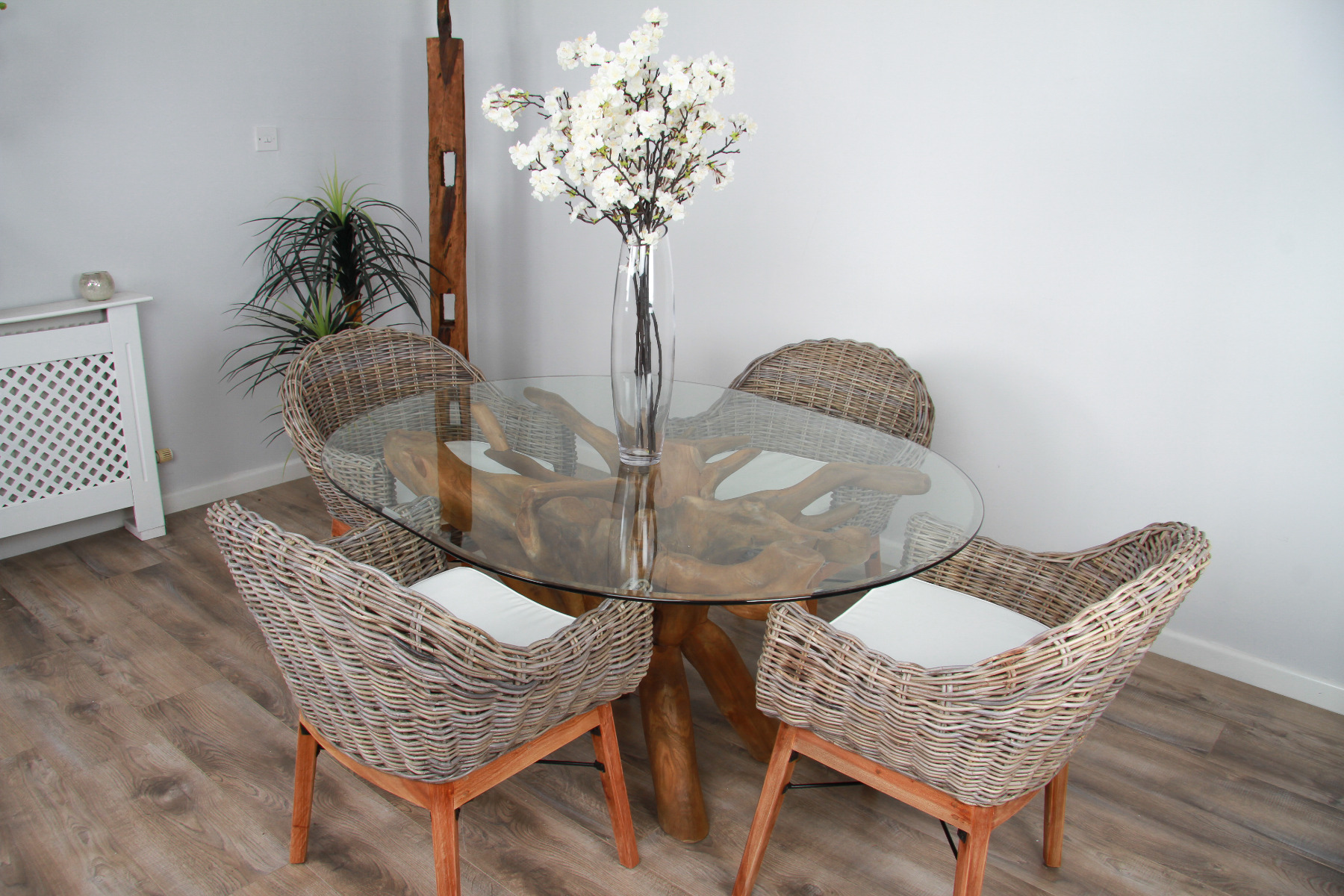 Scandi oval dining table discount