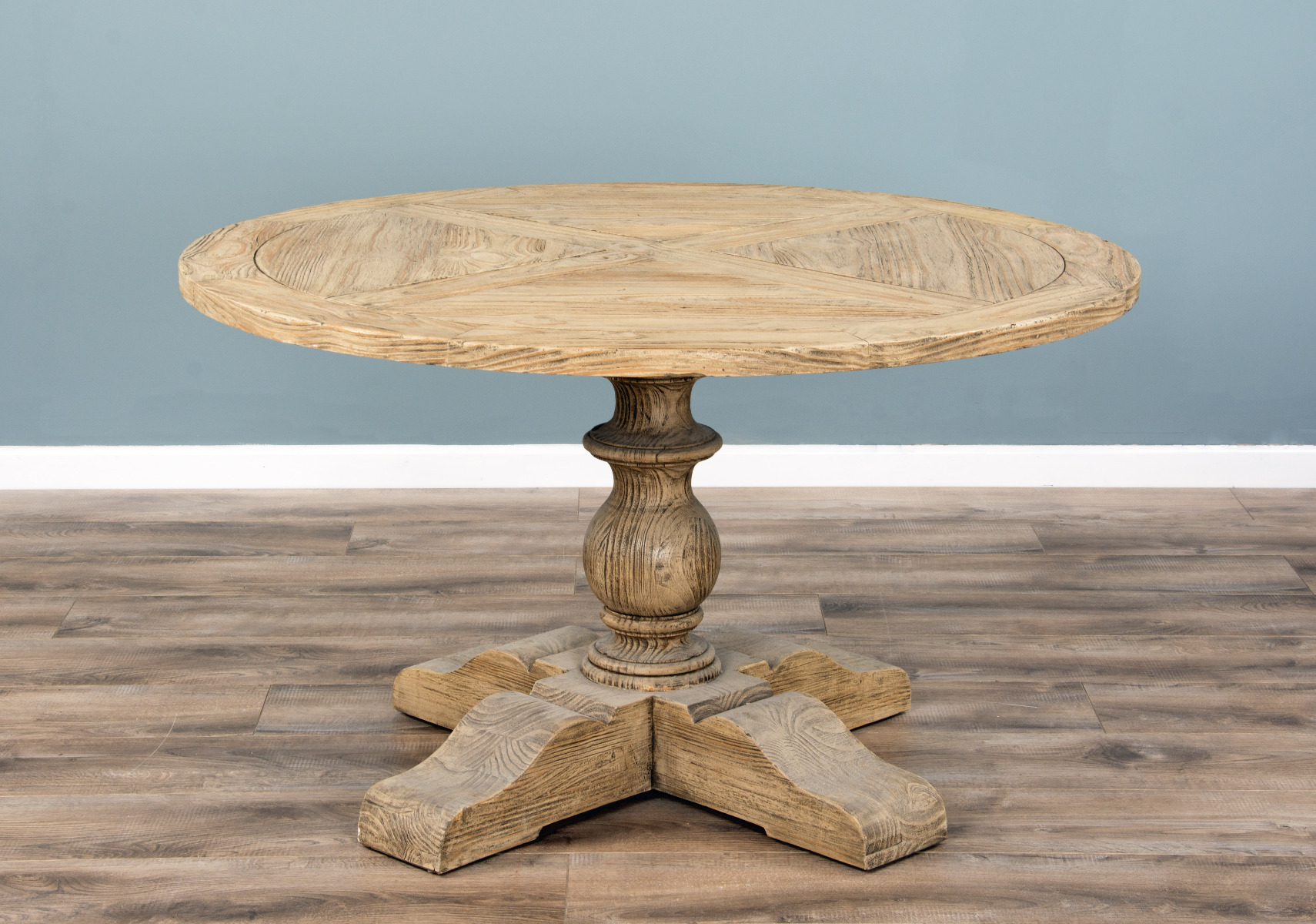 Farmhouse pedestal outlet side table