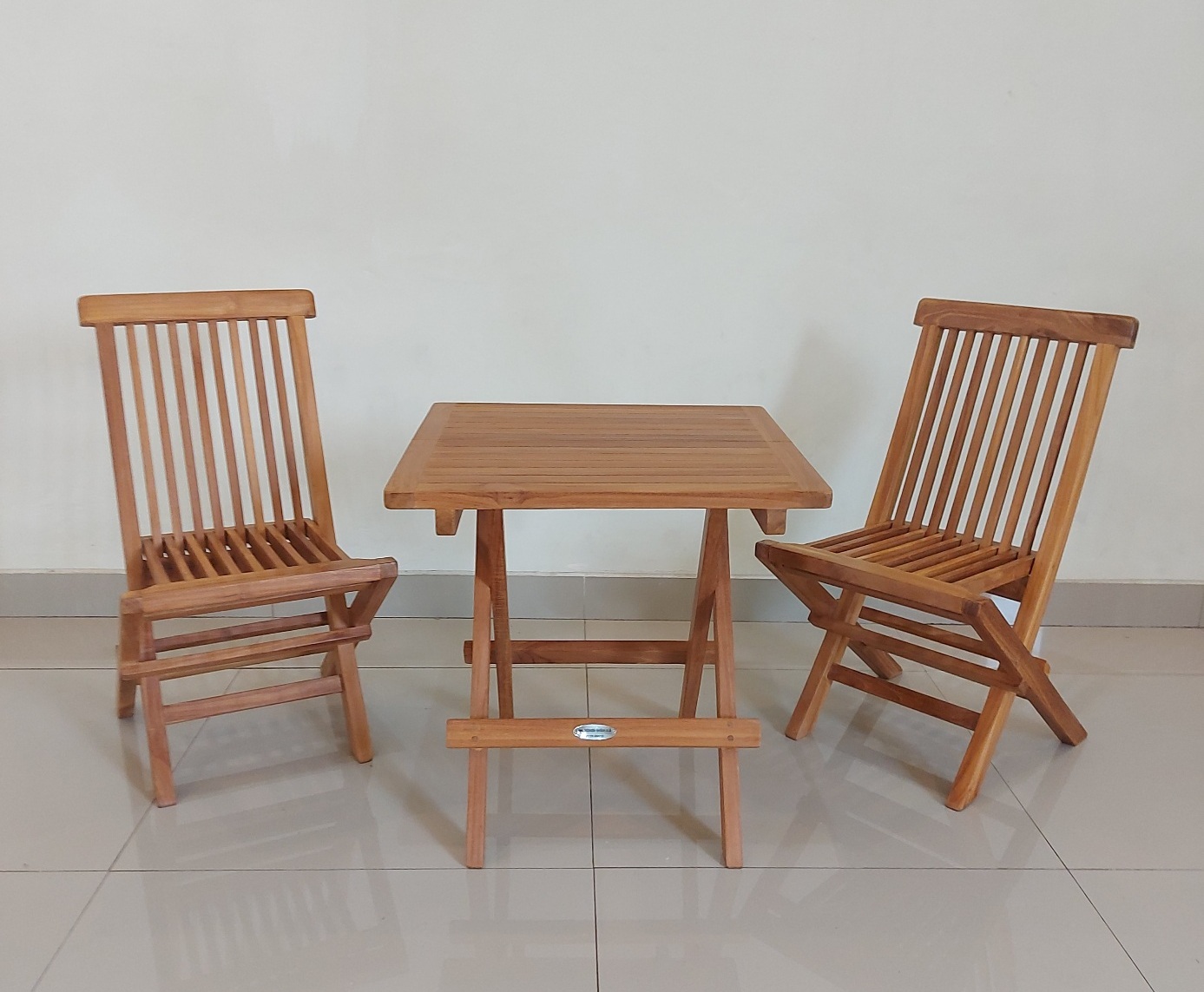 Children's portable table online and chairs