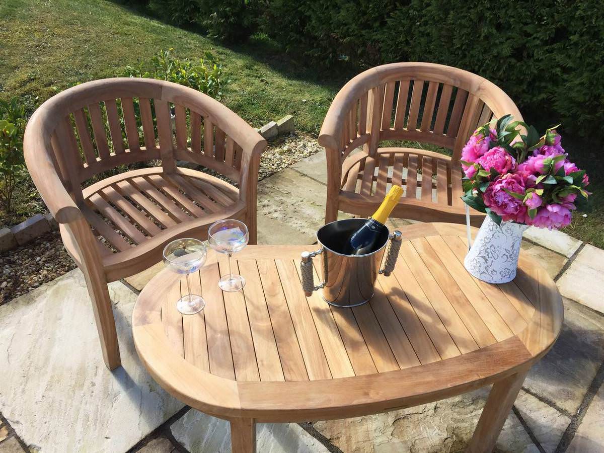 Garden chairs online and small table