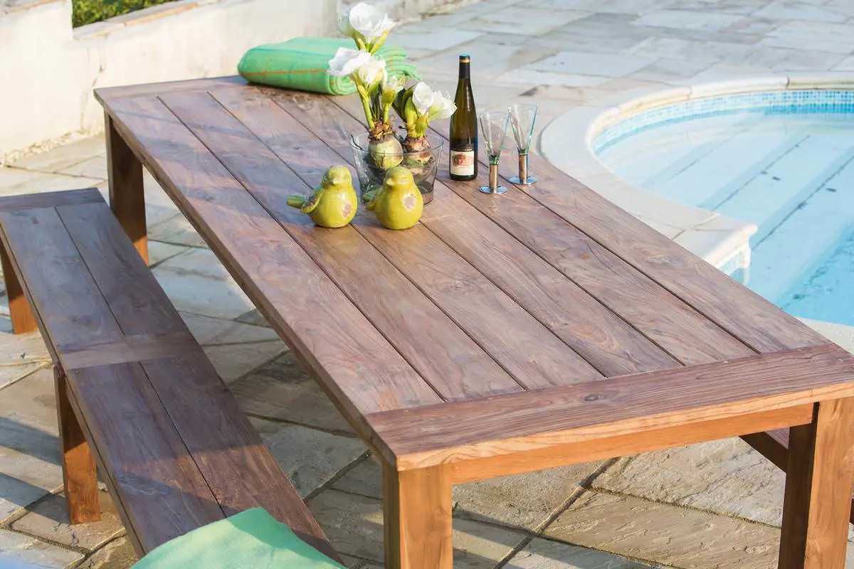 Beautiful Outdoor Dining - Feature Product - Open Slatted Dining Tables and Benches